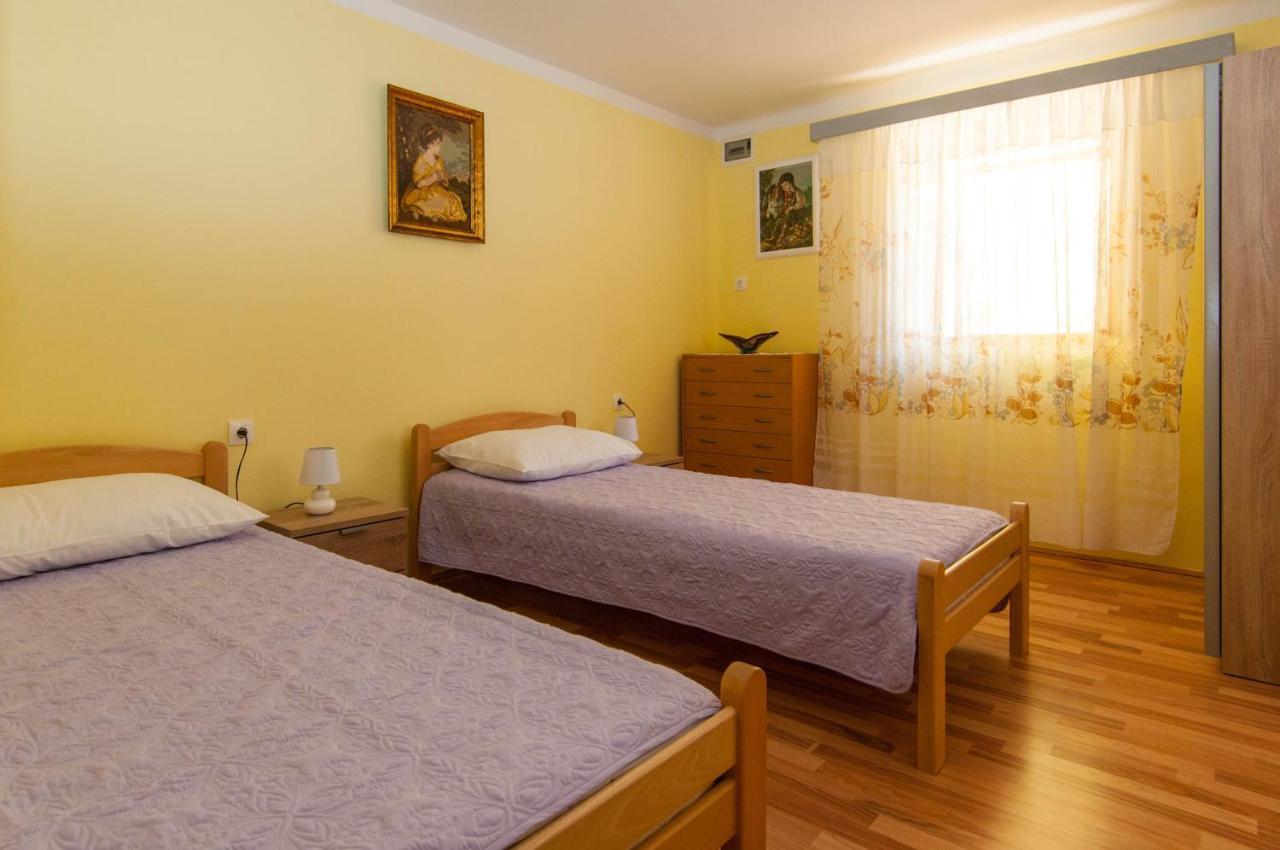 Apartment Zelina Mali Lošinj Buitenkant foto