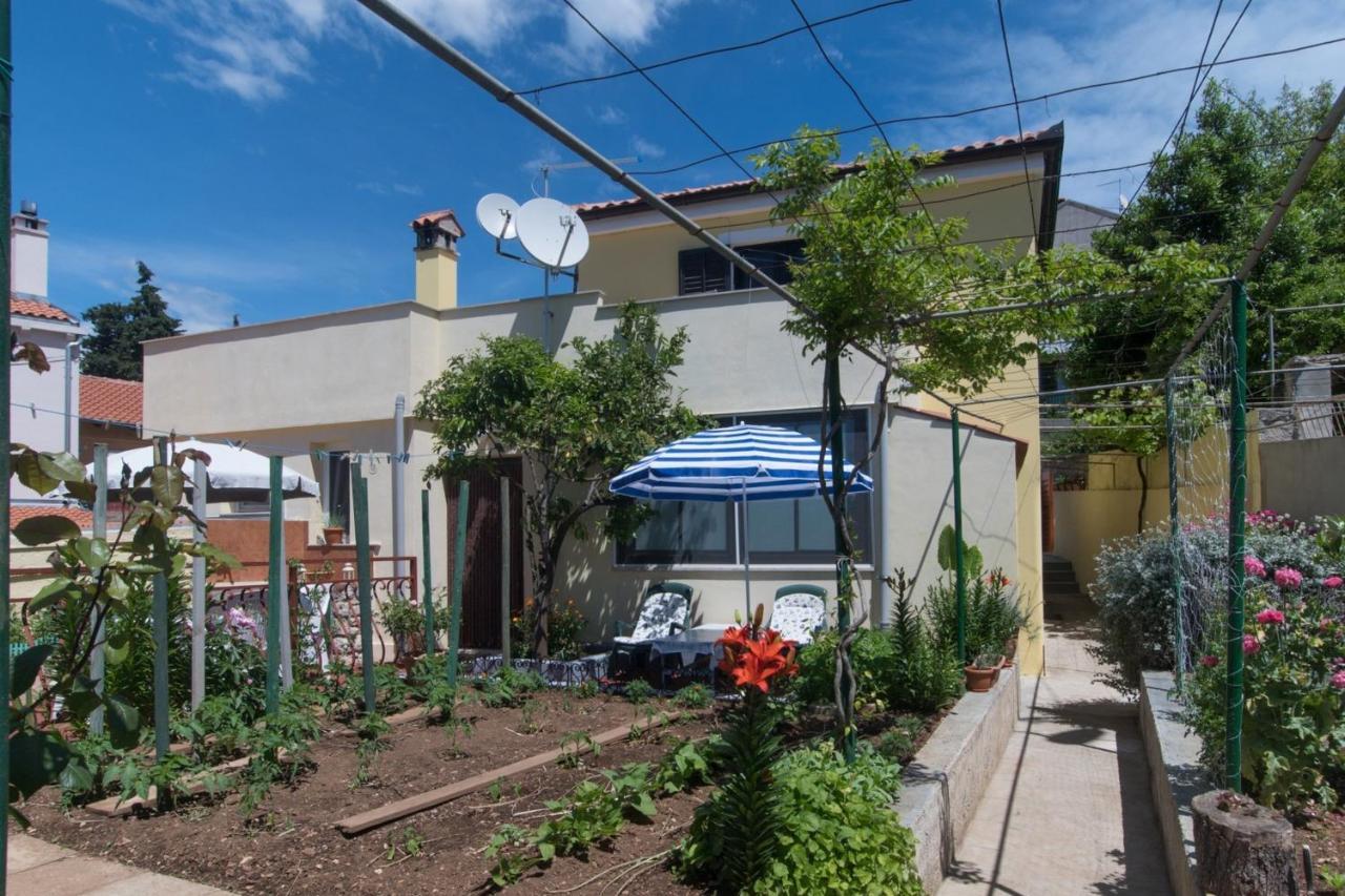 Apartment Zelina Mali Lošinj Buitenkant foto