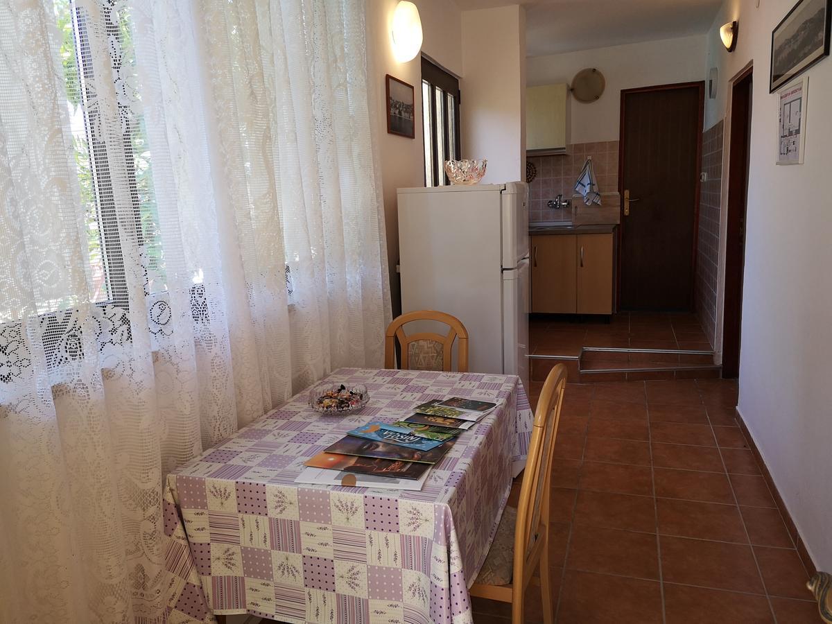 Apartment Zelina Mali Lošinj Buitenkant foto